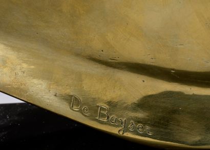 null Marguerite de Bayser-Gratry (1881-1975) 

Sole

Vers 1950 

Bronze doré

Signé...