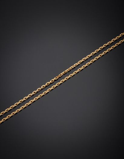 null 18K yellow gold 750‰ chain, forçat link, lobster clasp. 

L. 42 cm Gross weight...