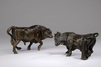 null BREUL FRANKEURT (?)
Les bœufs 
Deux bronzes à patine brune. 
H. 7 et 7.5 cm