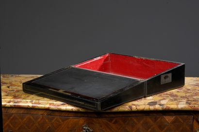 null Writing case in blackened wood inlaid with Boulle marquetry on a tortoiseshell...