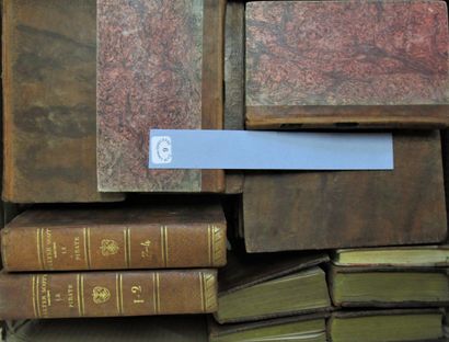 null Lot de littérature en reliures XIXe, dont :
1/ - Walter Scott. Œuvres. 60 volumes...