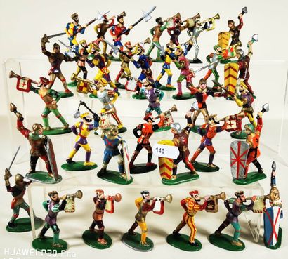 null NININ – 1947 - Renaissance – Moyen-Age : Ensemble de figurines dont Trompettes...