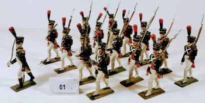 null LUCOTTE 1er Empire : Infanterie Légère au défilé avec Officier et 14 Fantassins...