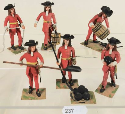 null P. ALEXANDRE - 1950: Six Servant Cannoneers 18th century.