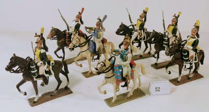 null LUCOTTE 1er Empire : Sept Cavaliers des Régiments de Dragons 1809 dont 2 Trompettes...