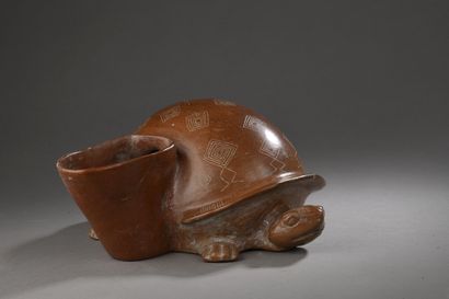 null CEREMONIAL VASE representing a turtle.
The animal is represented with realism....