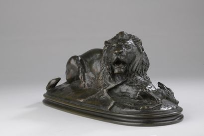 null Antoine Louis BARYE (1795-1875)
Lion tenant un guib
Modèle créé en 1835, fonte...