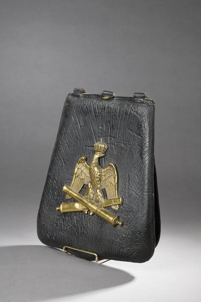 null IMPERIAL GUARD OFFICER'S SABRETACHE, small outfit, in black lacquered leather;...
