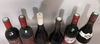 null 30 bouteilles VINS DIVERS de FRANCE 
EN L'ETAT