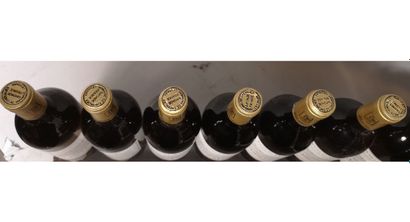 null 12 bouteilles 12 bouteilles DOMAINE de CHEVALIER Blanc 1986 Pessac Lèognan En...