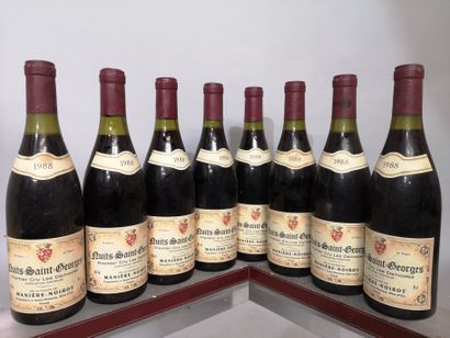 null 8 bouteilles NUITS SAINT GEORGES 1er Cru "Les Damodes" 1988 - MANIERE NOIRO...