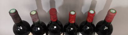 null 6 bouteilles SAINT EMILION DIVERS : 
1 Ch. GRAND LARTIGUE Gc 1989, 1 Ch. ROCHEYRON...