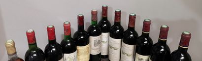 null 12 bouteilles BORDEAUX DIVERS : 
Ch. PEYRE LEBADE 3 de 1989 et 3 de 1996 - Haut...