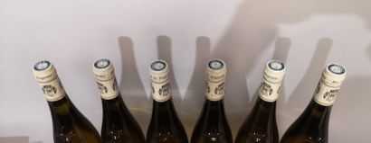 null 6 bouteilles VOUVRAY Moelleux - Domaine des PERRUCHES 5 de 2002 et 1 de 2000...