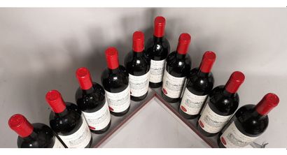 null 10 bouteilles 10 bouteilles Château ROUAT PETIT POUJEAUX 1993 - Moulis 
Étiquettes...