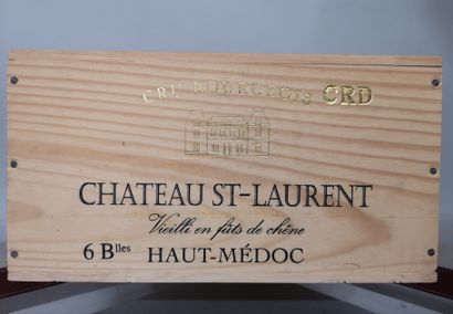 null 12 bouteilles Château SAINT LAURENT 1997 - Haut Médoc En caisse bois.
EN L'...