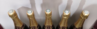 null 5 bouteilles CHAMPAGNE Brut premier - Louis ROEDERER En Cartons individuels....
