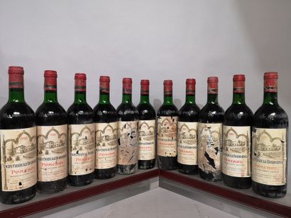 null 11 bouteilles VIEUX Ch. BOURGNEUF - Pomerol 3 de 1985 et 8 de 1986 
Étiquettes...