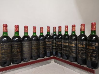 null 12 bouteilles Château CHEVALIER BAYARD - Montagne Saint Emilion 5 de 1986 et...