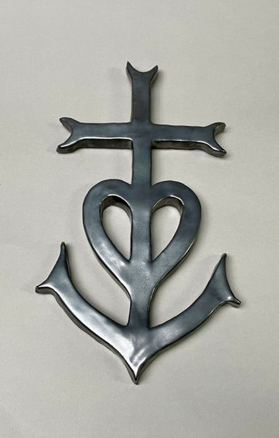 null Odette DIJEUX (1920 - 2020)
Cross of the Guardians, circa 1950
Black glazed...