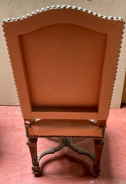 null Pair of chairs in molded and carved wood, X brace, sheath legs, pink background...