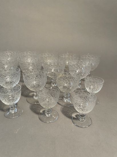 null BACCARAT, Rohan model, part of crystal service including : 
6 liqueur glasses,...