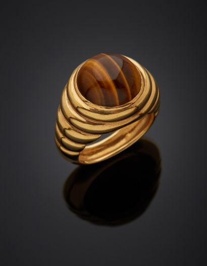 Fluted band ring in 18K yellow gold 750‰,...