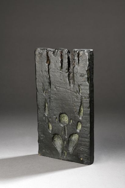 null Jérôme MESNAGER (born in 1961)
Untitled, 1989
Bronze print with antique green...