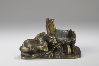 Antonin Aigon (1837-1885)
Lapins à la brouette
Bronze...