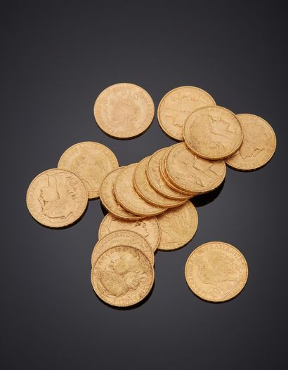 null Dix-sept pièces de 20 francs or, Coq, datées 1903,
1904, 1905, 1907 (x 3), 1908...