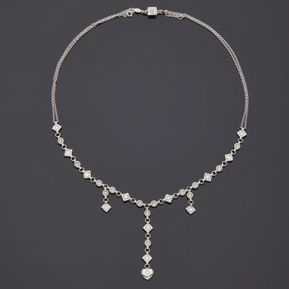 null Necklace in 18K white gold 750‰, set with brilliant-cut diamonds in round and...