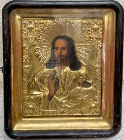 null Icon depicting Christ pantocrator in a gilded metal oklad
Russia, circa 1880
In...