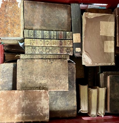 null Lot of antique bound books: varia, 17th, 18th and 19th century.
Provenance:...