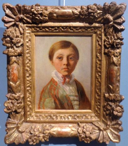 null Ecole Française du XIXème siècle

Portrait d’un garçon en buste

Huile sur panneau

22...