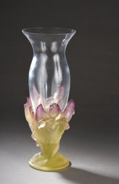 null DAUM (Cristal de)

	Vase conique. Epreuve de tirage industriel réalisée en cristal...