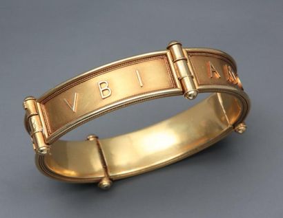 null Bracelet jonc articulé en or jaune 18K, 750‰, gravé d'une locution latine "ubi...