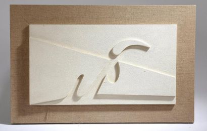 null Jean LEGROS (1917-1981) 

Relief sur bois

Cachet d'atelier au dos.

24 x 42...