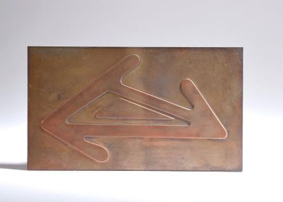 null Jean LEGROS (1917-1981) 

Relief en laiton.

11 x 19 cm
