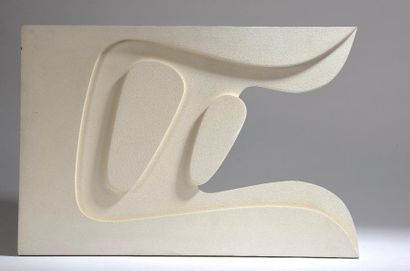 null Jean LEGROS (1917-1981) 

Relief sur bois

Cachet d'atelier au dos.

31 x 46...