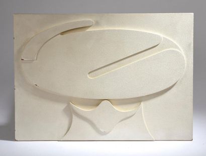 null Jean LEGROS (1917-1981) 

Relief sur bois, 1970 

Signé et daté au dos.

40...