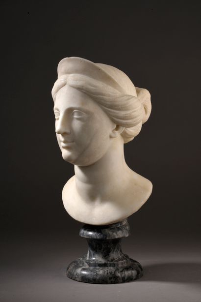 null Ecole française vers 1800

Buste de femme

Marbre blanc et piédouche en marbre...
