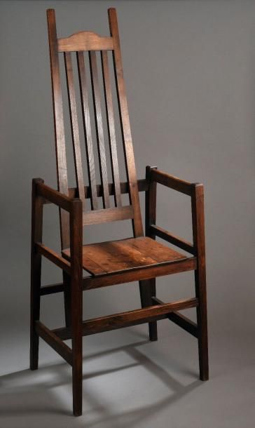 null VOYSEY Charles Francis Annesley (1857-1941)

	Grand fauteuil en chêne à très...