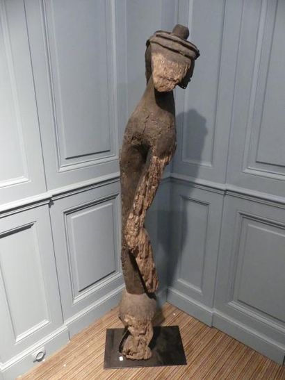 null Statue Mumuye en bois (NIGERIA)

Sur socle

H : 156 cm