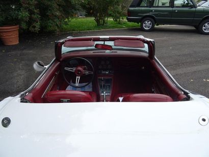 null CHEVROLET Corvette Stingray Cabriolet – 1973
Big block 454 CI, 270ch. Boîte...