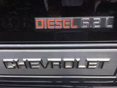 null CHEVROLET Silverado K5 Blazer 4X4 V8 6.2 -1983 
Noir vernis, sellerie velours...