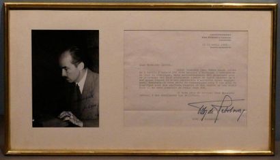 null OTTO DE HABSBOURG
Photo dédicacée et tapuscrit signé, daté 15 avril 1965 et...