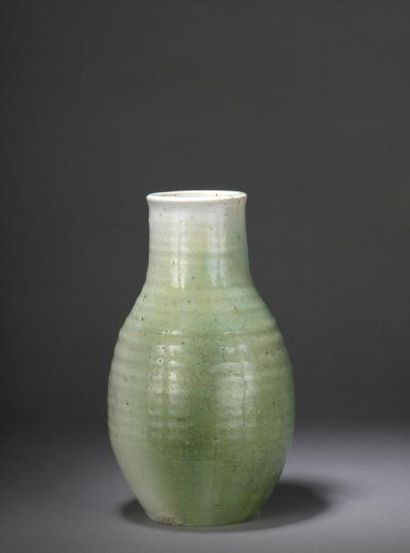 null CAZAUX Édouard (1889-1974) 


	Vase ovoïde à col cylindrique en céramique, émaillé...