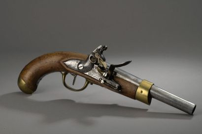 null Pistolet de cavalerie à silex modèle an XIII, canon poinçonné et daté : "1814",


queue...