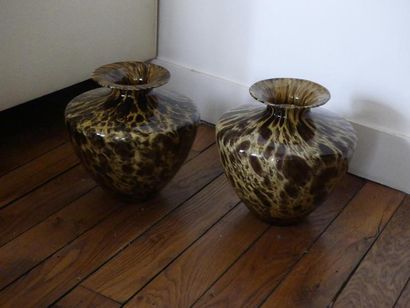 Paire de vases en verre tigré
Murano, XIXe...