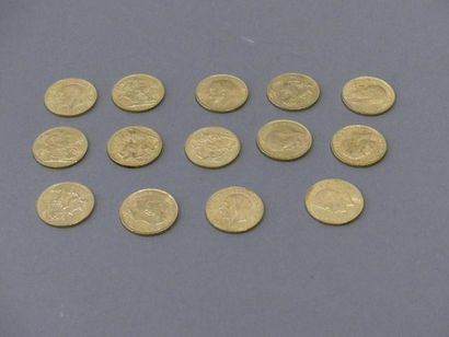 null 14 pièces en or Georges V (souverain)
1911, 2 de 1918, 6 de 1927, 5 de 1931
111,77...